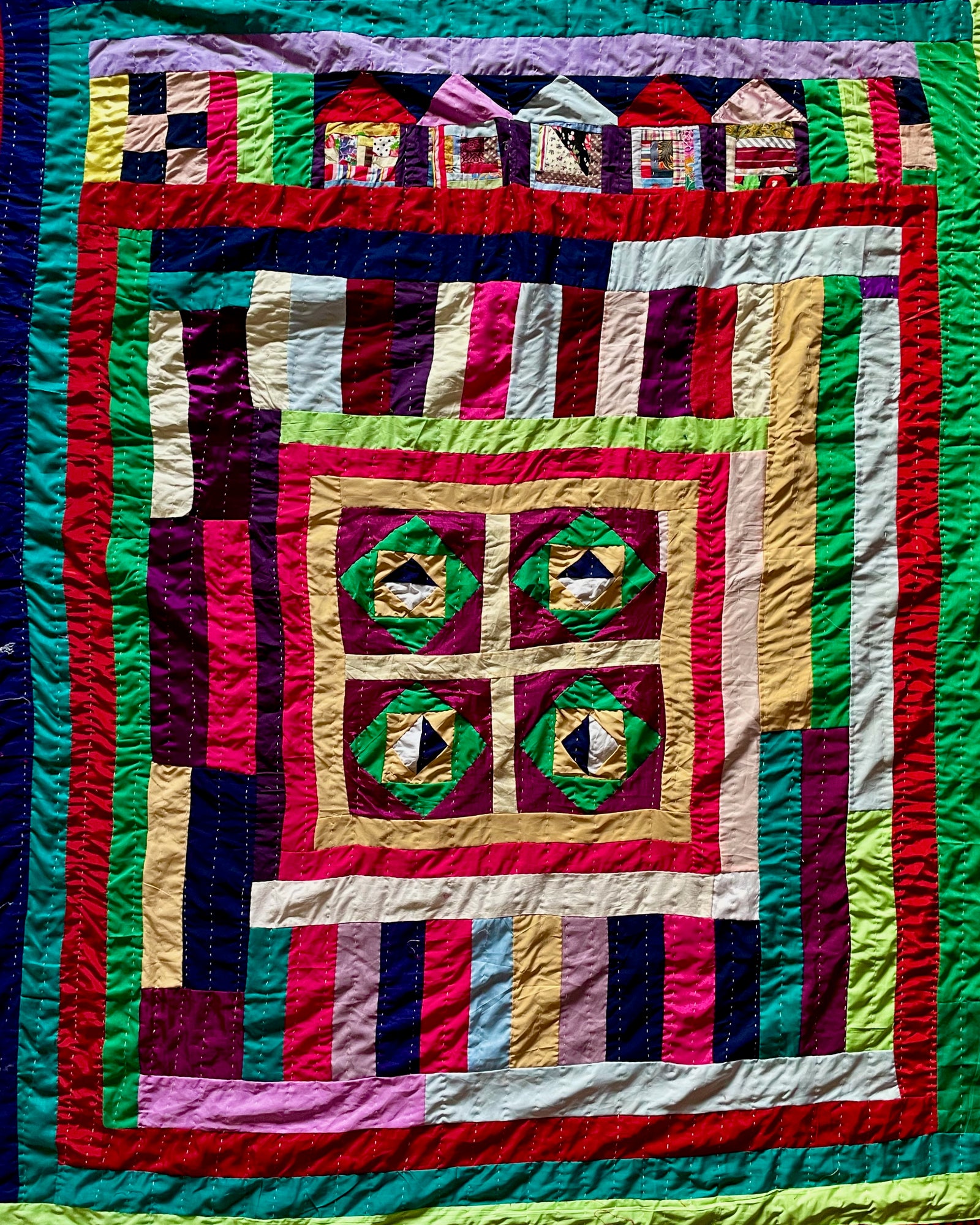 Classic Quilt - Village Summer Day